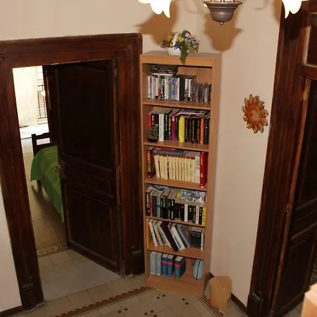 Bed & Breakfast Stazione 2*